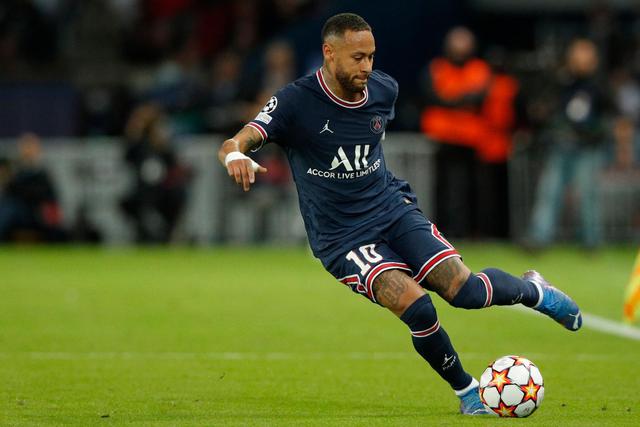 多特争世俱杯小组出线!数据:克非洲之光夺首胜