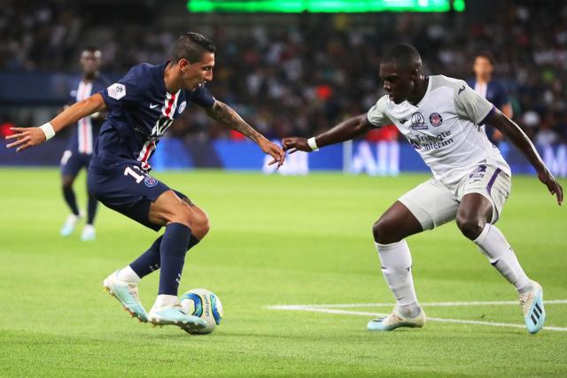 胡明轩16分周琦13+12 广东大胜辽宁总比分2-1