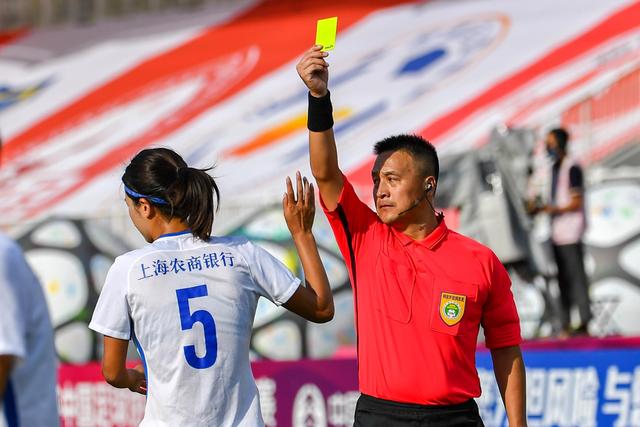 詹皇:关键时刻掉链子困扰我